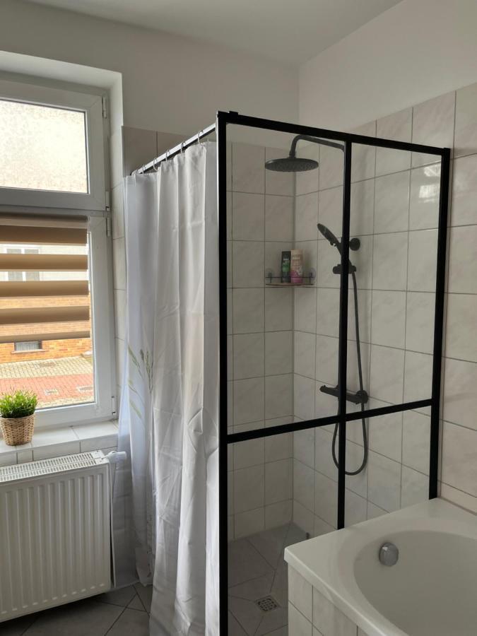 Apartment Horst - Gemuetliche Und Moderne Ferienwohnung In Der Innenstadt Pasewalk Exteriér fotografie